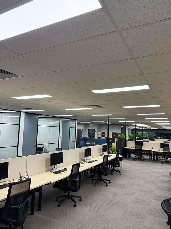 Bella Vista – Full office floor, over 60 staff workstation fitout